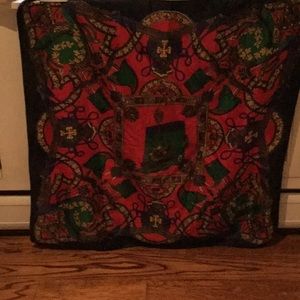 Scarf with military helmet design.